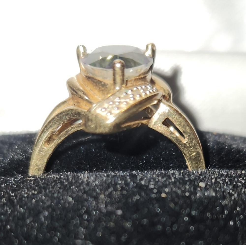 10kt..Gold Large  Mystic Topaz Ring With Diamond Accents - Picture 13 of 15